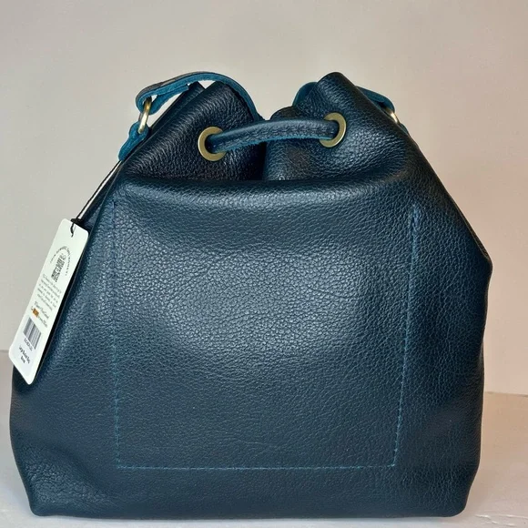 NWT Portland Leather Goods Large Bucket Bag Boreal Leather Crossbody + Tassel - Picture 6 of 16